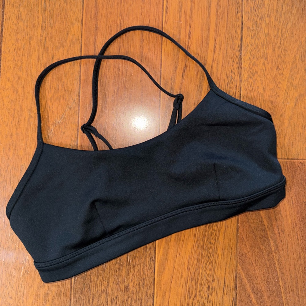 Alo Airlift Intrigue Bra size XS in Black